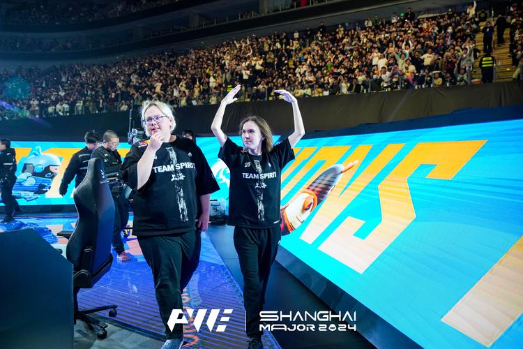 Team WE 官方：前 EDward Gaming 和 Invictus Gaming 的支持者 Vampire 加入团队