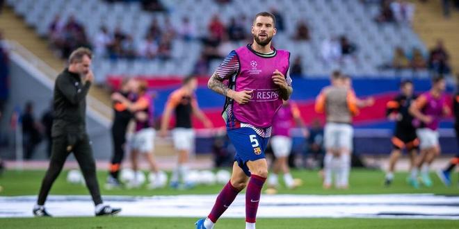 罗杰斯：能赢下曼联真的很重要，球迷的支持让球队表现更出色（罗杰斯：击败曼联意义重大，球迷助力令球队发挥更佳）