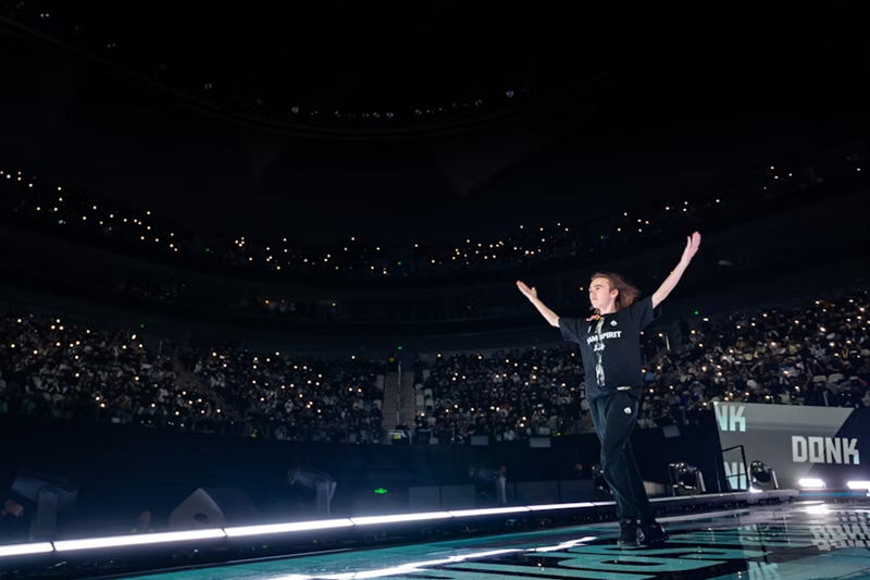 JD Gaming 和 Weibo Gaming 在 LPL 第二分裂 2025 中获得胜利