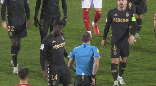 罗滕：接受不了姆巴佩轮休，他甚至连装都懒得装（罗滕不满姆巴佩轮休：难以接受，连装都不装）