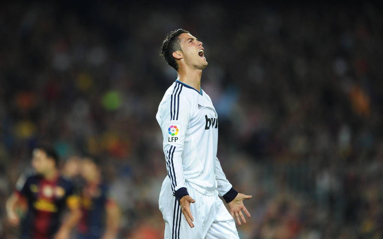 法媒：让热亚尔与巴黎的合同明夏到期，法兰克福等队对他有意（法媒：让热亚尔与巴黎合约明夏到期，法兰克福等队有意引进）